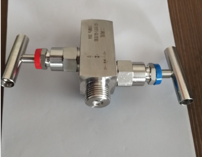 316SS Pressure Transmitter Manifold 6000 PSIG 2 Way