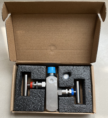 Emerson Rosemounte Stainless Manifold Valve 3 Way 0305RC32B11B4L4 Manifold Block Valve