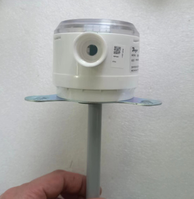 Dwyer Instruments RHP-3D11 Humidity Temperature Duct Mount Transmitter RHP-3D11
