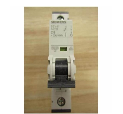 5SY4108-5 SIEMENS Miniature circuit breaker 230/400 V 10kA, 1-pole, A, 8A, D 70 mm