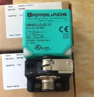 Original  P+F Inductive Sensor NBN40-L2-A2-V1 Inductive Sensor