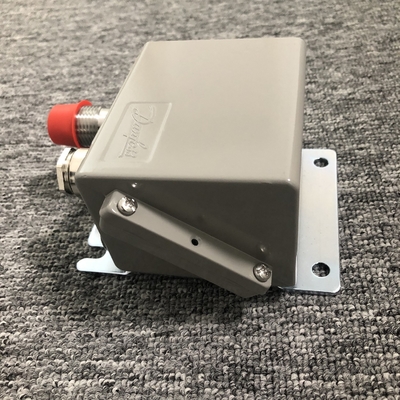 Danfoss EMP 2 Series Pressure Transmitters 084G2106 084G2107 084G2108 084G2109 084G2110 084G2111