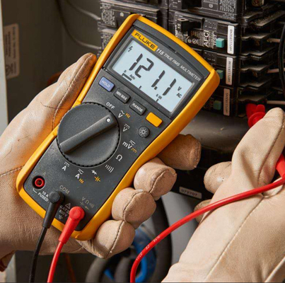 Fluke 116C Digital Multimeter Best for Voltage Protection and 600 V Voltage