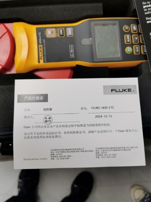 Fluke 1630-2 FC Ground Clamp Maximum Voltage to Earth Ground 1000 V Battery Type AA Alkaline IEC/EN LR6 x4