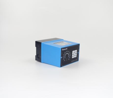 Honeywell TBC2800A1000 Combustion Safety Programmer New Condition for Manufacturing Plants and Restaurants