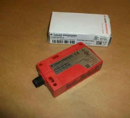 Leuze ET328.3/4P Optical Proximity Sensor for Industrial Use