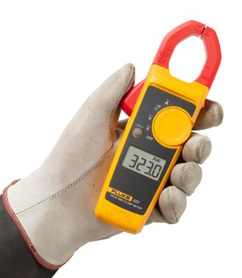 Fluke 323 True RMS Clamp Meter with 400 A AC Current and 600 V AC Voltage Measurement