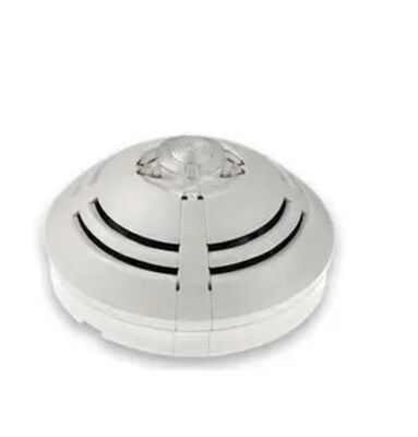 esser Optical smoke detector IQ8Quad with isolator 802371 is provided with an integrated isolator.
