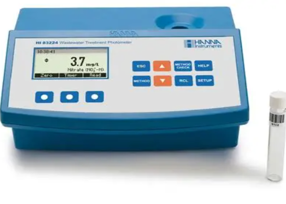 HANNA HI83224 Multiparameter Bench Photometer for Accurate Water Analysis
