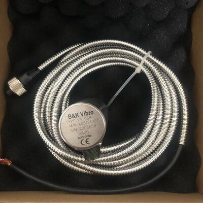Germany Original B&K VS-068/VS-069 Vibration Velocity Sensor 10M Cable IP55 Protection 1% Accuracy 1 Year Warranty Operating