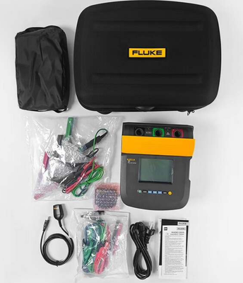 Fluke 1555 FC 10 kV Insulation Tester with High Accuracy Insulation Resistance Measurement