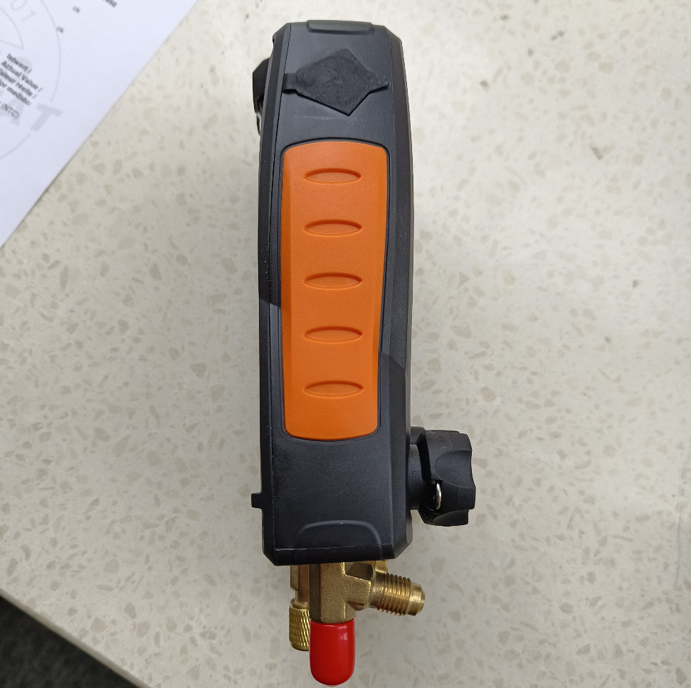 Testo 549 Entry Level Digital 2 Way Manifold Refrigeration Gauge