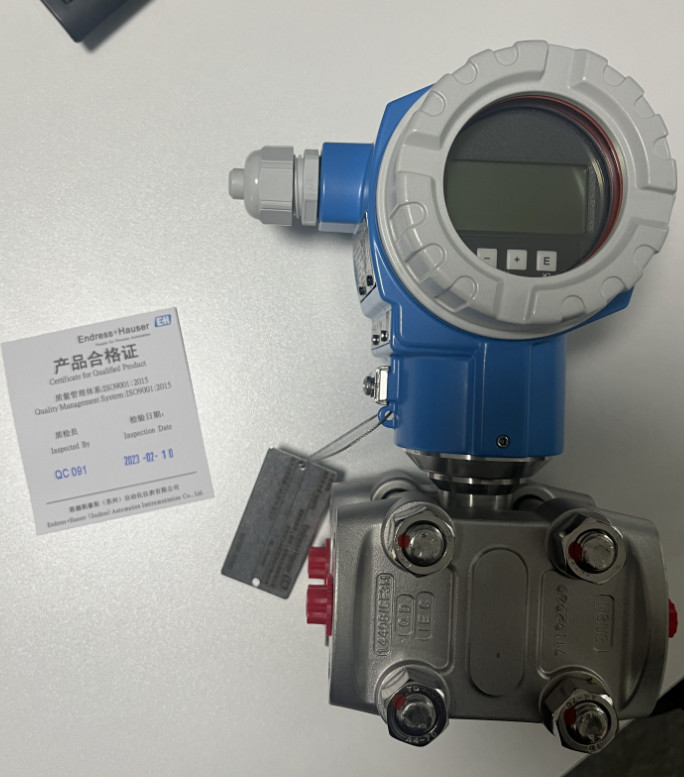 Endress Hauser E+H PMD75 Differential pressure transmitter with metal