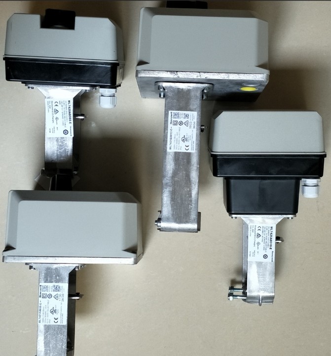 HONEYWELL ML7425A8018E Electric Linear Valve Actuator