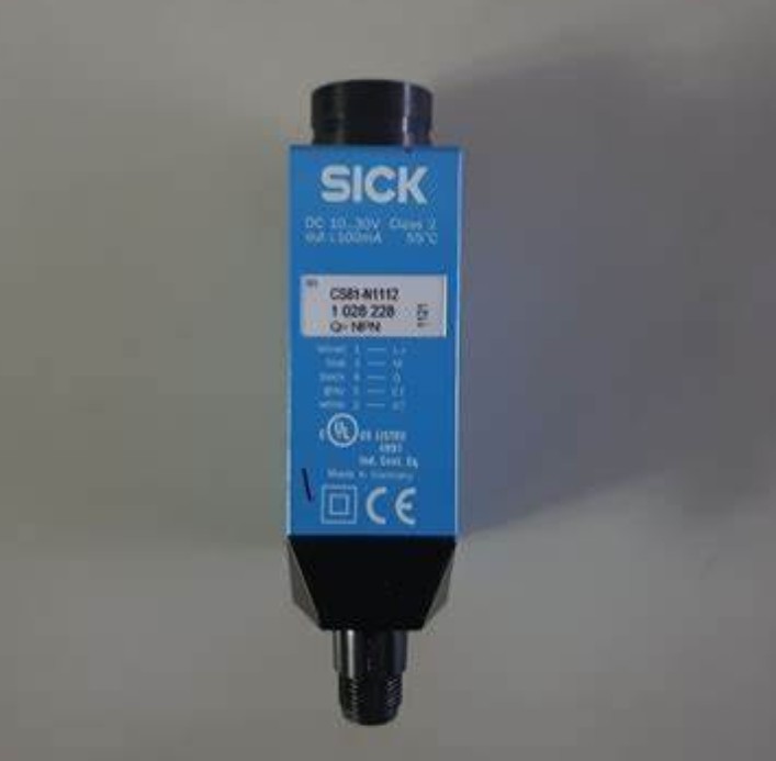 Sick CS81-N1112 Color Sensors Active Part Status And NPN Output For ...