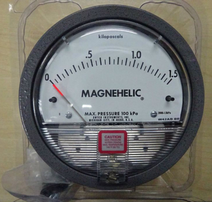 Dwyer 2000 1.5Kpa Magnehelic Differential Pressure Gauge 2% of FS