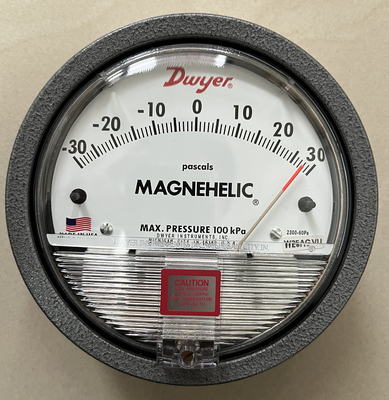Clean Room Differential Pressure Gauge Dwyer 2300 Series Magnehelic 60pa