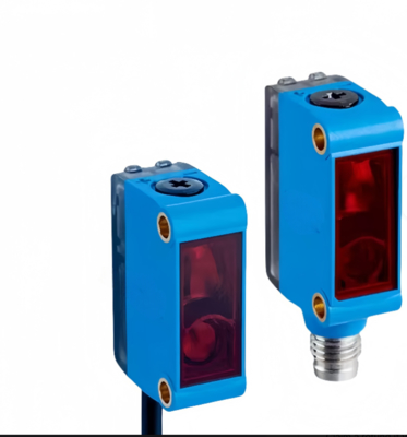 Sick DT50-P2113 Laser Distance Sensor with 20m Range