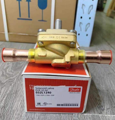 Danfoss EVR 20 Solenoid Valve 1/4 in 655 psig Brass Body