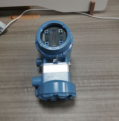 Emerson OXT4C Series In Situ Oxygen Analyzer and Transmitter for Hazardous Areas with 10 Oxygen Measurement