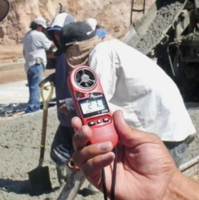 Original Kestrel 3000 Portable Anemometer Pocket Weather Meter Wind Meter Stock