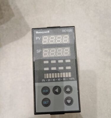 Honeywell DC1020CT-301000-E Digital Process Controller with Universal Input LCD Display and 1 Year Warranty