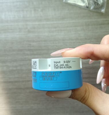 100% Original E+H TMT84-A1A2A Temperature Transmitter with IP65 Rating and Stainless Steel Construction