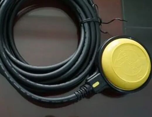 Large inventory of spot goods and NEW FINETEK FAX cable float level switch (FACC/FAPC) 