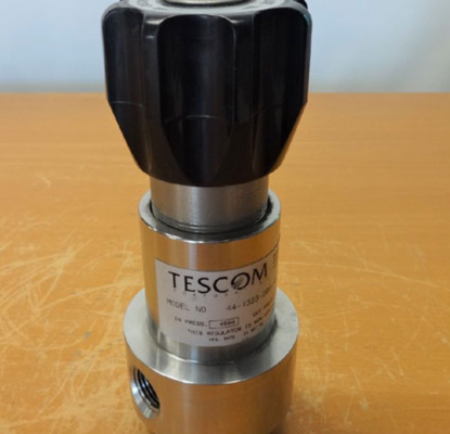High-pressure, high-flow pressure reducing valves TESCOM 44-1300 Series  44-1323-2082-423  44-1326-2082-423 