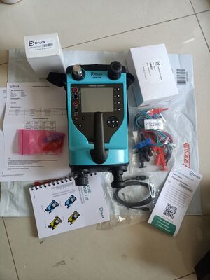 DPI610E Pressure Calibrator  Druck 