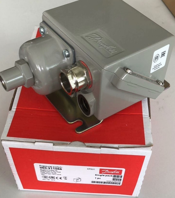 Original Danfoss KPS31 Pressure Switch with 6 bar Max Working Pressure Auto Reset Function and Female Pressure Connection