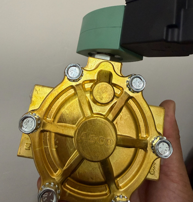 New and original Solenoid valve from ASCO 8210G022, 24VDC, with short-term delivery available.